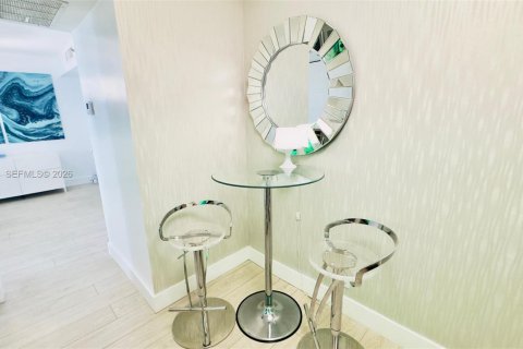 Copropriété à vendre à Aventura, Floride: 2 chambres, 98.66 m2 № 2064365 - photo 17