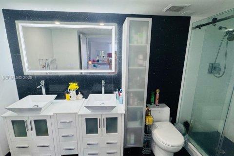 Copropriété à vendre à Aventura, Floride: 2 chambres, 98.66 m2 № 2064365 - photo 29