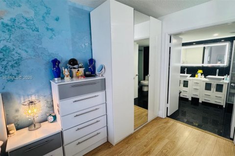 Copropriété à vendre à Aventura, Floride: 2 chambres, 98.66 m2 № 2064365 - photo 26