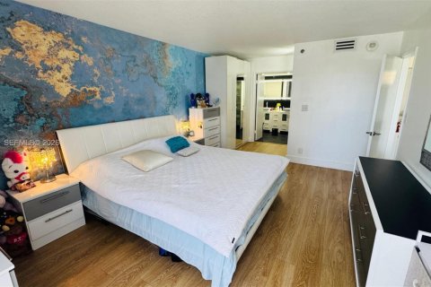 Copropriété à vendre à Aventura, Floride: 2 chambres, 98.66 m2 № 2064365 - photo 25