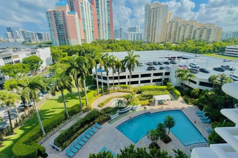 Copropriété à vendre à Aventura, Floride: 2 chambres, 98.66 m2 № 2064365 - photo 4