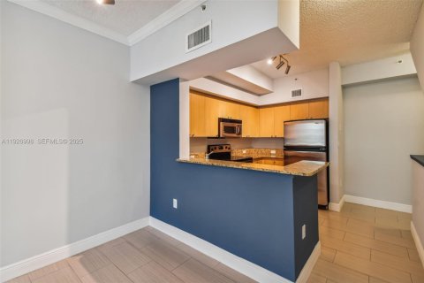 Adosado en alquiler en Aventura, Florida, 1 dormitorio, 79.8 m2 № 1988193 - foto 17