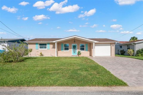Casa en venta en Hudson, Florida, 2 dormitorios, 113.25 m2 № 1883898 - foto 2