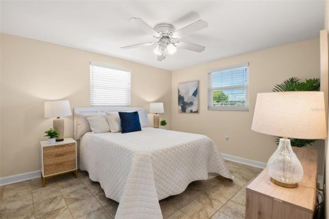 Casa en venta en Hudson, Florida, 2 dormitorios, 113.25 m2 № 1883898 - foto 9