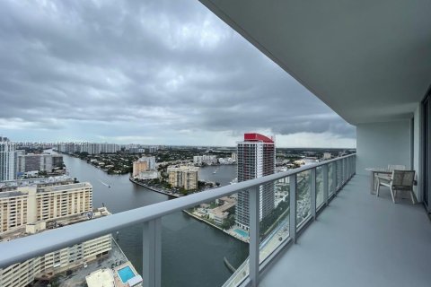 Copropriété à vendre à Hollywood, Floride: 2 chambres, 98.48 m2 № 1862040 - photo 7
