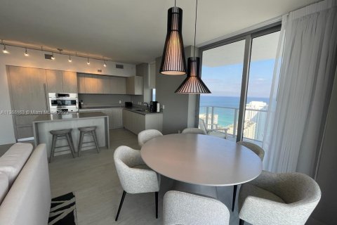 Copropriété à vendre à Hollywood, Floride: 2 chambres, 98.48 m2 № 1862040 - photo 3