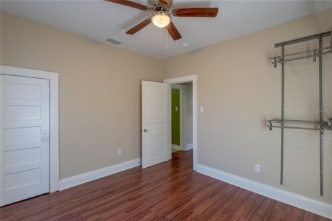 Villa ou maison à louer à Tampa, Floride: 3 chambres, 84.73 m2 № 2416613 - photo 14