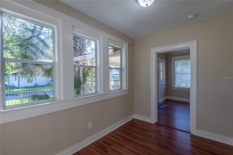 Villa ou maison à louer à Tampa, Floride: 3 chambres, 84.73 m2 № 2416613 - photo 18
