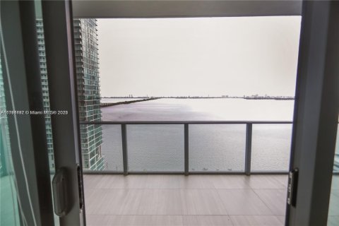 Copropriété à vendre à Miami, Floride: 3 chambres, 153.2 m2 № 1710269 - photo 5