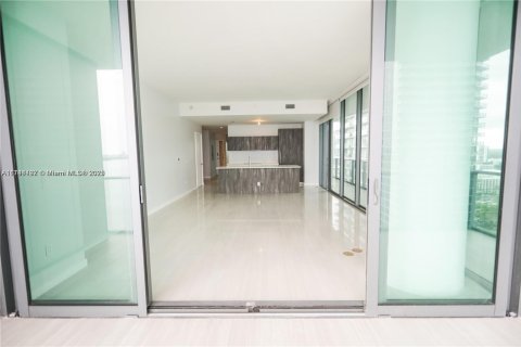 Copropriété à vendre à Miami, Floride: 3 chambres, 153.2 m2 № 1710269 - photo 8