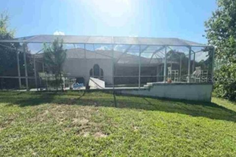 House in Palm Coast, Florida 4 bedrooms, 343.92 sq.m. № 2324021