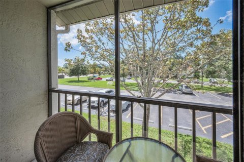 Condo in Palm Harbor, Florida, 1 bedroom  № 1906957 - photo 23