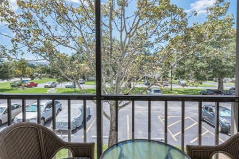 Condo in Palm Harbor, Florida, 1 bedroom  № 1906957 - photo 24