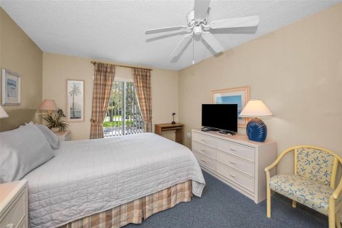 Condo in Palm Harbor, Florida, 1 bedroom  № 1906957 - photo 28