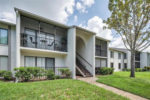 Condo in Palm Harbor, Florida, 1 bedroom  № 1906957 - photo 4
