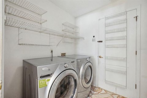 Casa en venta en Lutz, Florida, 4 dormitorios, 208.29 m2 № 2237168 - foto 29
