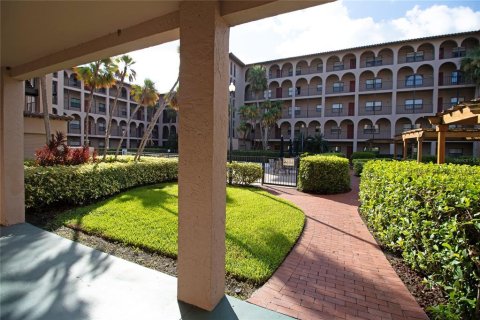 Condominio en alquiler en Gulfport, Florida, 2 dormitorios, 106.56 m2 № 1909174 - foto 19