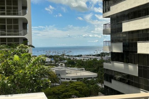 Copropriété à vendre à Miami, Floride: 2 chambres, 100.98 m2 № 2153721 - photo 10
