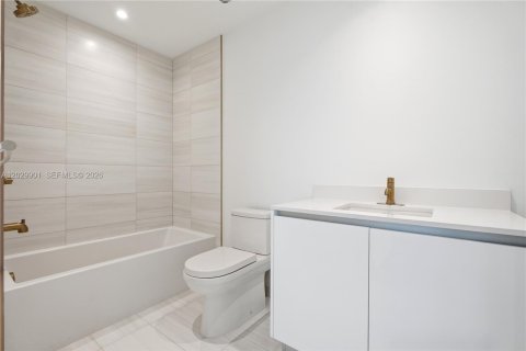 Copropriété à vendre à Miami, Floride: 2 chambres, 100.98 m2 № 2153721 - photo 12