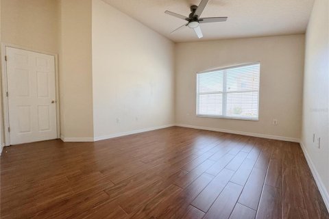 Casa en alquiler en Kissimmee, Florida, 4 dormitorios, 164.07 m2 № 1882854 - foto 23
