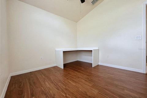 Casa en alquiler en Kissimmee, Florida, 4 dormitorios, 164.07 m2 № 1882854 - foto 6
