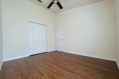 Casa en alquiler en Kissimmee, Florida, 4 dormitorios, 164.07 m2 № 1882854 - foto 11