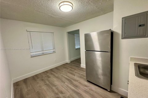 Appartement à louer à Miami, Floride: 1 chambre № 1972201 - photo 4
