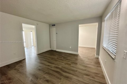 Appartement à louer à Miami, Floride: 1 chambre № 1972201 - photo 6