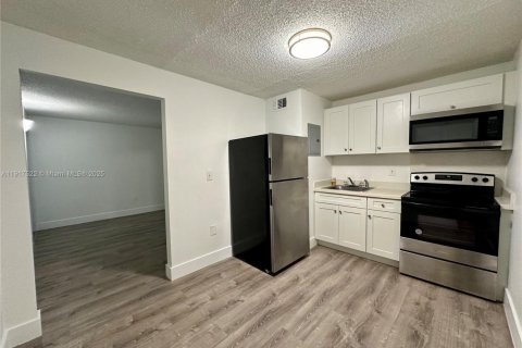 Appartement à louer à Miami, Floride: 1 chambre № 1972201 - photo 3