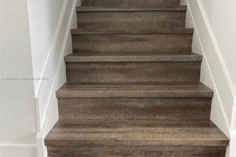 Condominio en venta en Homestead, Florida, 3 dormitorios, 137.77 m2 № 1952466 - foto 7