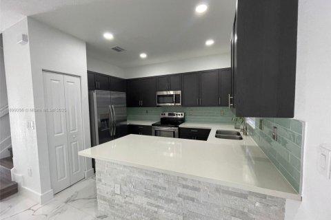 Condominio en venta en Homestead, Florida, 3 dormitorios, 137.77 m2 № 1952466 - foto 4