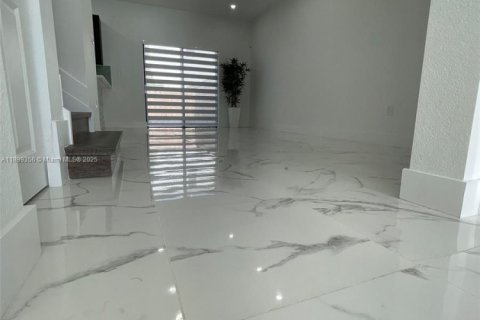 Condominio en venta en Homestead, Florida, 3 dormitorios, 137.77 m2 № 1952466 - foto 3