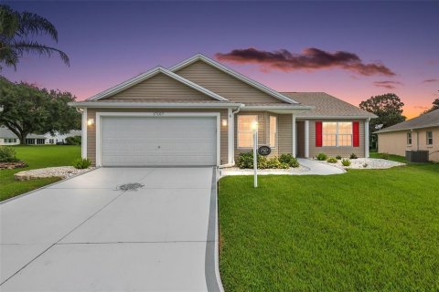 Villa ou maison à The Villages, Floride 3 chambres, 140.47 m2 № 2351928