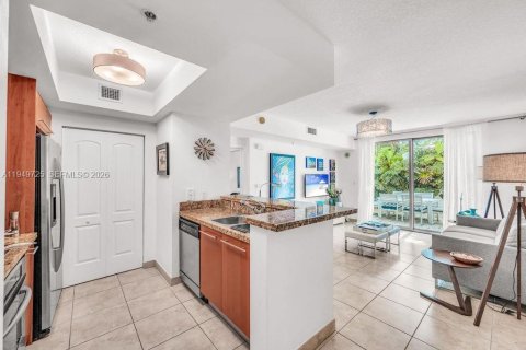Copropriété à vendre à Miami Beach, Floride: 1 chambre, 63.73 m2 № 2153042 - photo 6