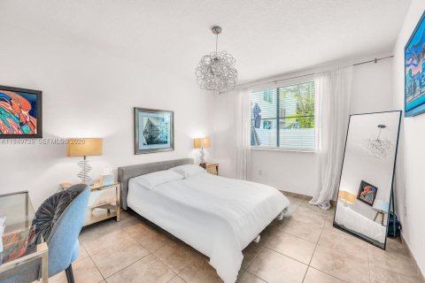 Copropriété à vendre à Miami Beach, Floride: 1 chambre, 63.73 m2 № 2153042 - photo 13