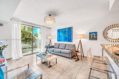 Copropriété à vendre à Miami Beach, Floride: 1 chambre, 63.73 m2 № 2153042 - photo 5
