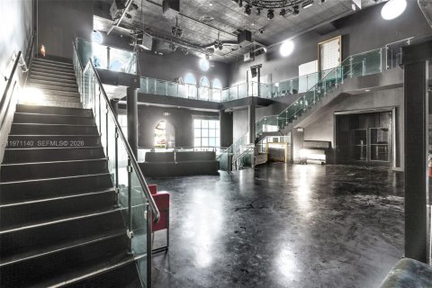 Immobilier commercial à vendre à Miami, Floride № 2032494 - photo 13