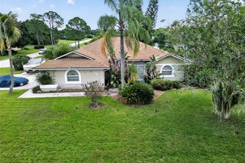 House in Sebring, Florida 3 bedrooms, 140.75 sq.m. № 2373271