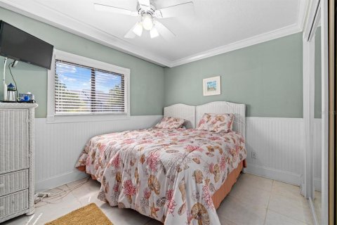Condo in Ruskin, Florida, 2 bedrooms № 2155813 - photo 13