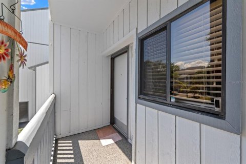 Condo in Ruskin, Florida, 2 bedrooms № 2155813 - photo 25