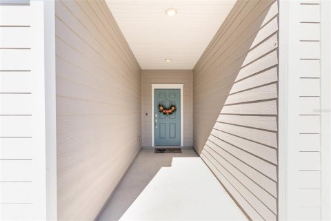 Adosado en alquiler en Newberry, Florida, 3 dormitorios, 153.94 m2 № 2280415 - foto 2