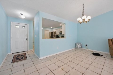 House in Palm Coast, Florida 3 bedrooms, 121.14 sq.m. № 1636690 - photo 4