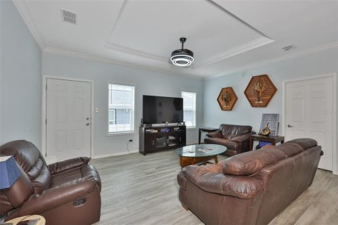 Apartment in Largo, Florida 4 bedrooms, 150.5 sq.m. № 2200150 - photo 14