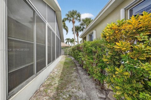 Villa ou maison à louer à Port St. Lucie, Floride: 2 chambres, 96.34 m2 № 1987399 - photo 28