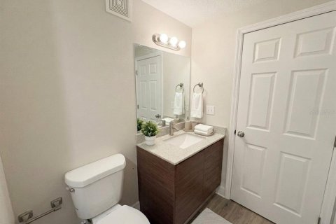 Condo in Orlando, Florida, 1 bedroom № 2229648 - photo 19