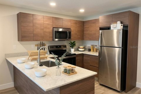 Condo in Orlando, Florida, 1 bedroom № 2229648 - photo 7
