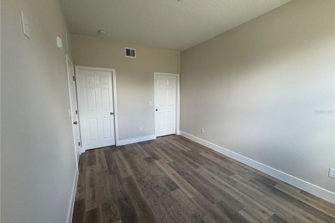 Condo in Orlando, Florida, 1 bedroom № 2229648 - photo 15