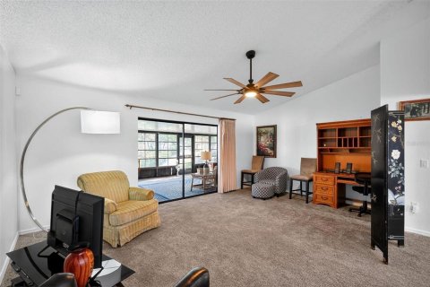 Casa en venta en Spring Hill, Florida, 3 dormitorios, 161.56 m2 № 1918085 - foto 10
