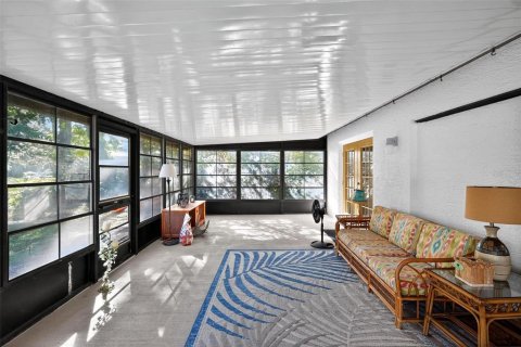 Casa en venta en Spring Hill, Florida, 3 dormitorios, 161.56 m2 № 1918085 - foto 17