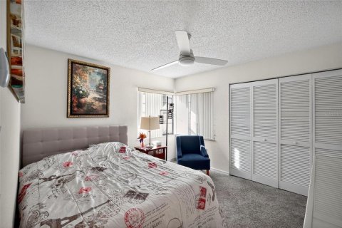 Casa en venta en Spring Hill, Florida, 3 dormitorios, 161.56 m2 № 1918085 - foto 20
